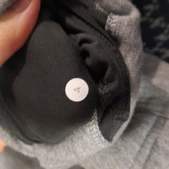 Lululemon Jacket - Picture 7 of 7